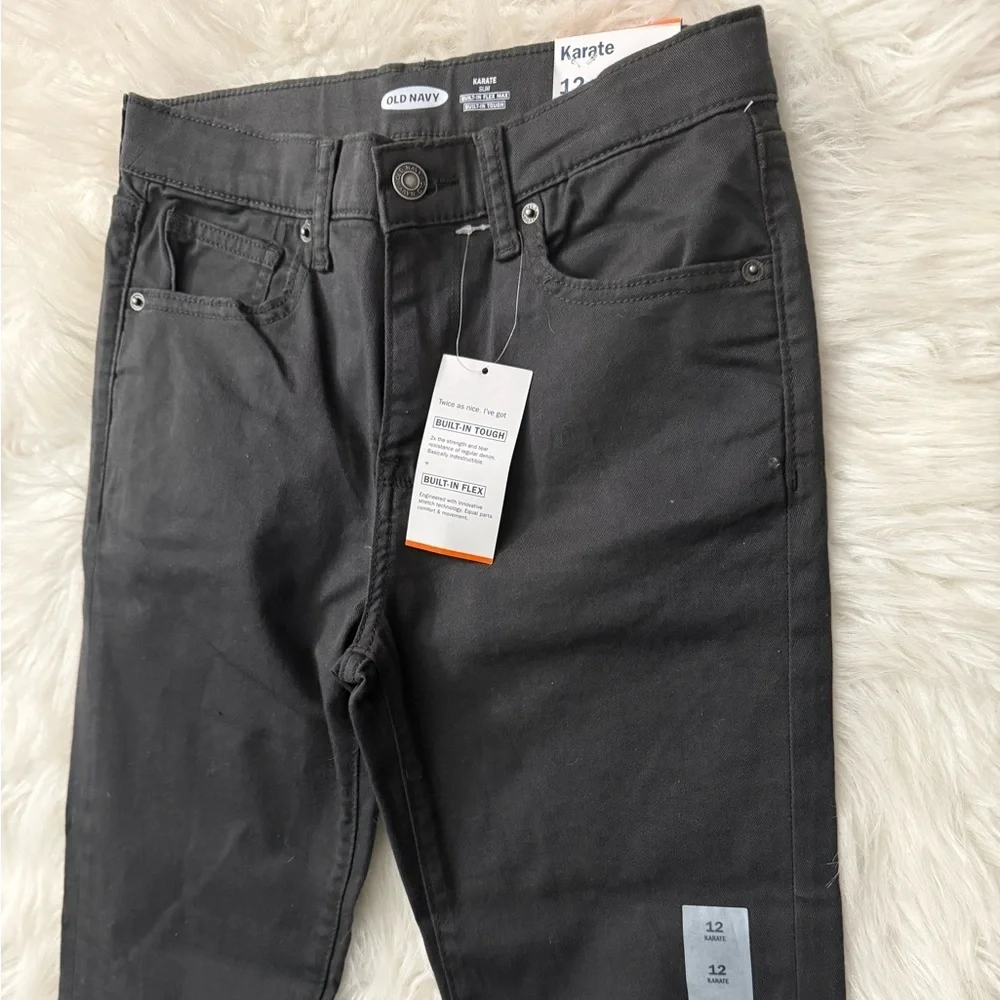 Old Navy charcoal karate slim pants